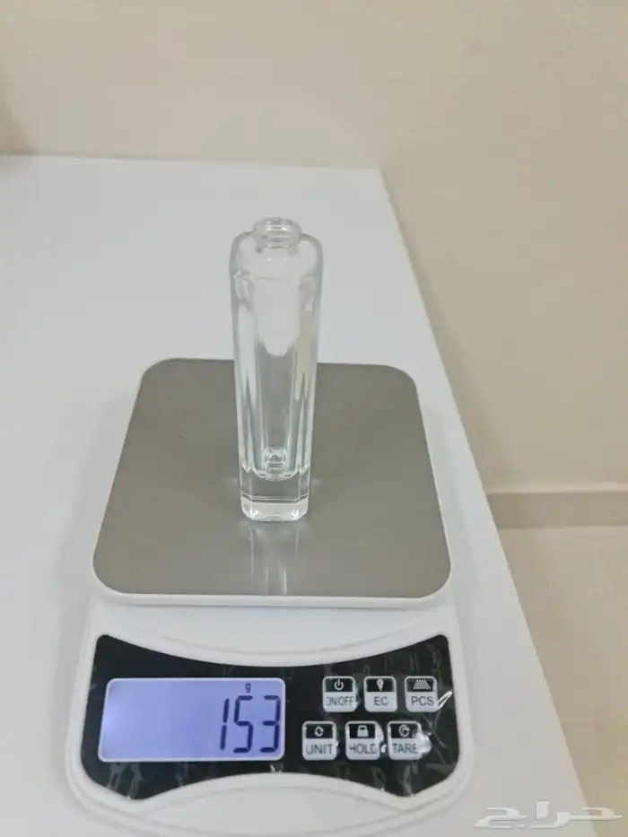 مطلوب قزاز عطر فارغه نفس الصورة تواصل مع الرق واتس 2