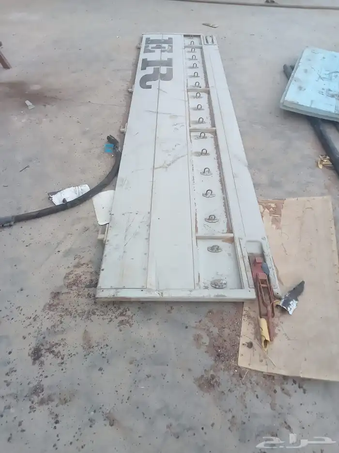 جوانب سطحه المنيوم 0