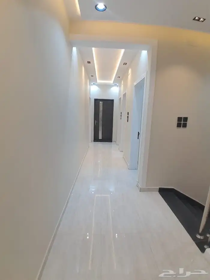 للبيع روف علوي دور ثاني مع ملحق تشطيبات فاخره الموقع مميز 20