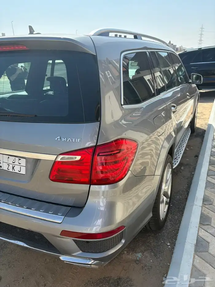 فرصة متميزة...مرسيدس GL500 موديل 2015 3