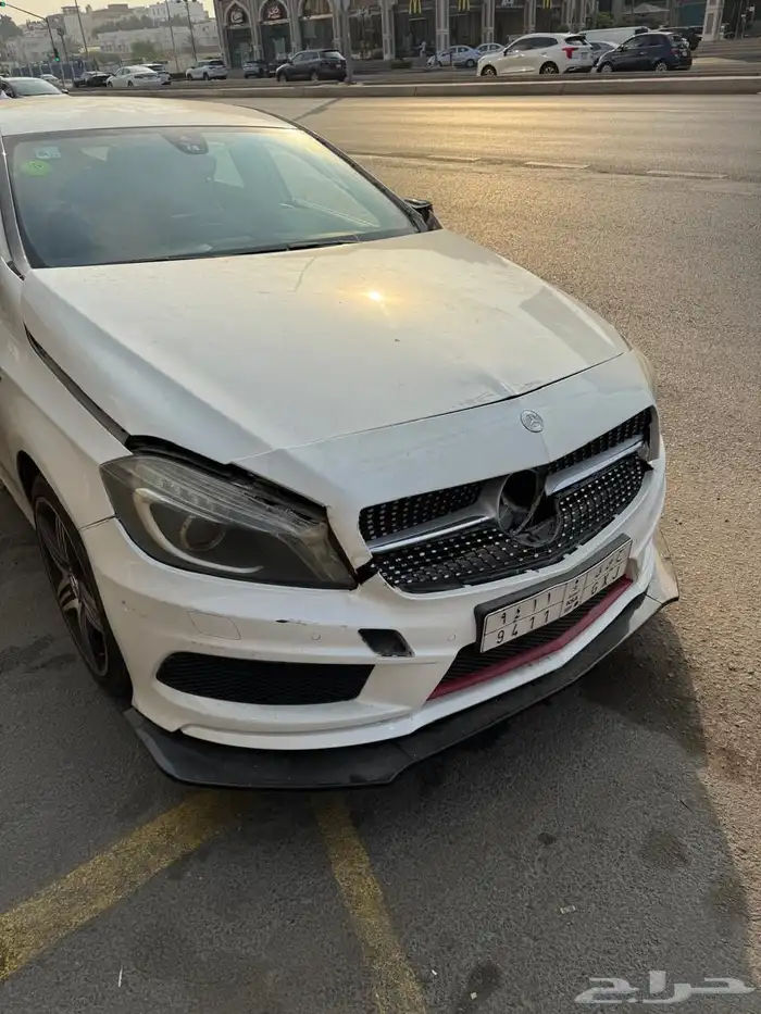 مرسيدس a250 amg مصدوم خفيف 0