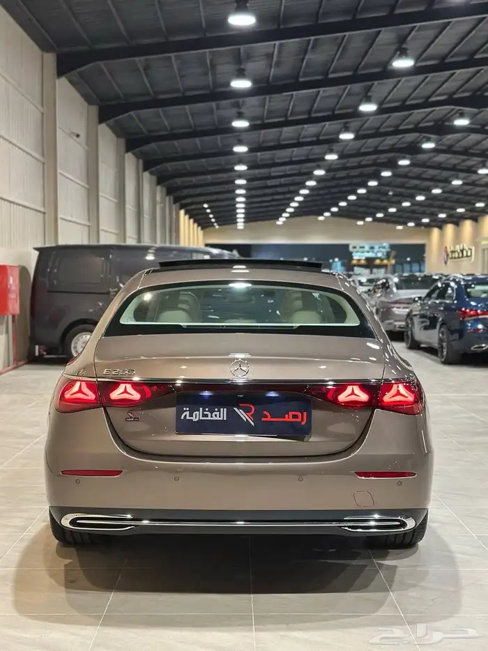 مرسيدس E200 2024 فل كامل . رصد الفخامة 8