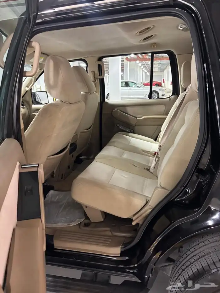 للبيع اكسبلورر 2010 اسود 20