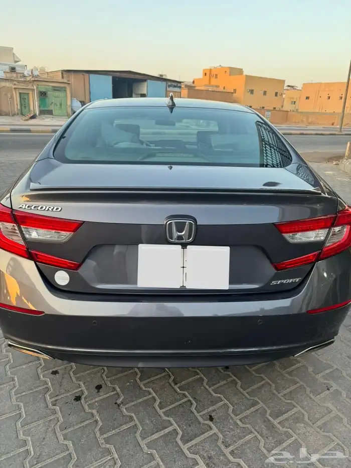 اكورد 2018 سبورت نظيفة للبيع 4