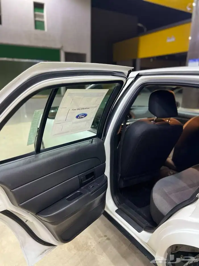 فورد بوليسي فدرالي 2007 مخزن ماشي 56 الف فقط شرط 24