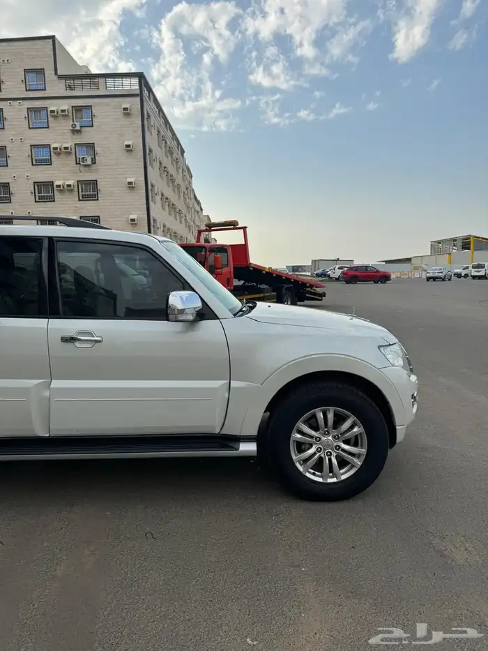 باجيرو 2017 فل كامل 3800 2