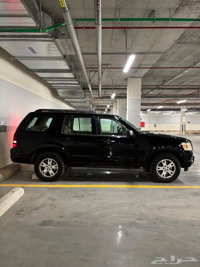 للبيع اكسبلورر 2010 اسود 30