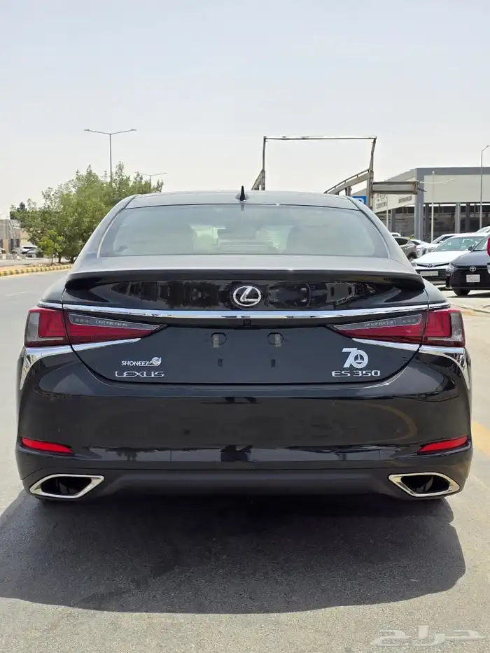 لكزس ES 350. ألساير DD أسود 2025 بالكاش والاقصاد 6