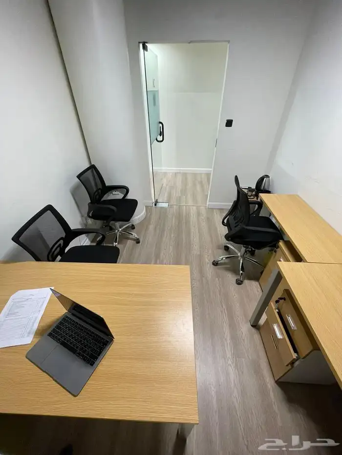 مكتبك الجاهز  خطوة أولى نحو نجاحك المهني 2