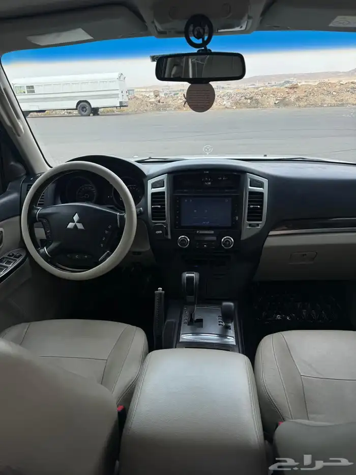 باجيرو 2017 فل كامل 3800 11