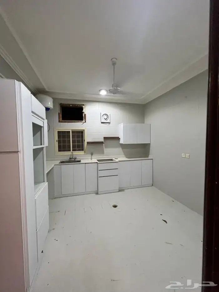 شقه للايجار بظهرة لبن 12