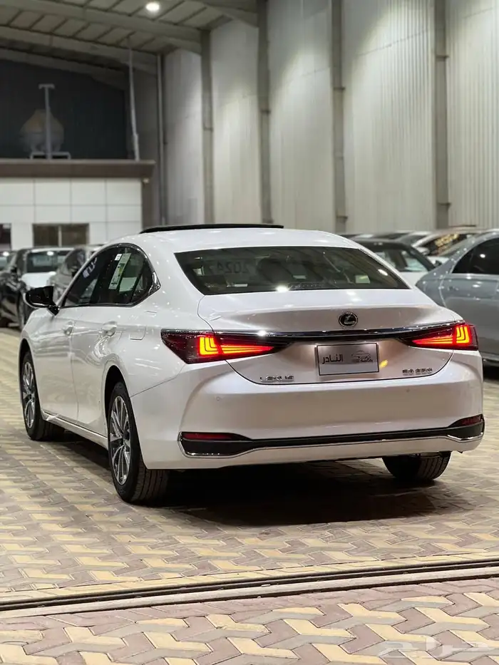 لكزس Es250 AA سعودي 25 كاش و اقساط 7