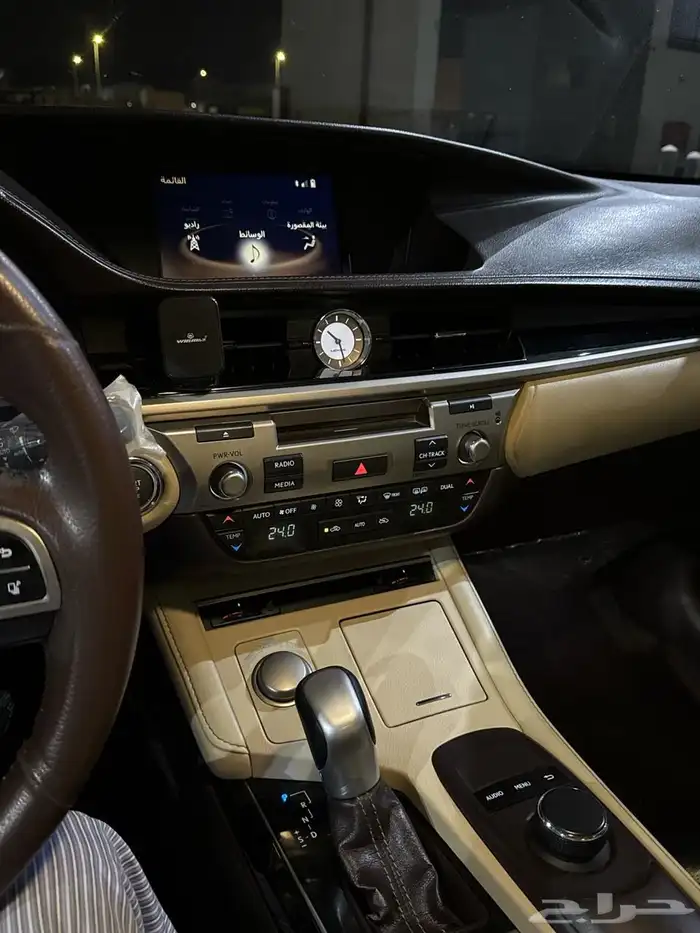 لكزس ES 2017 13