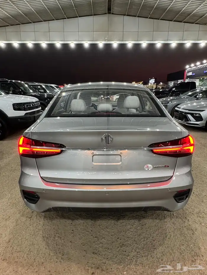 ام جى 5 ستاندر الشكل الجديد 2025 كاش واقساط 2