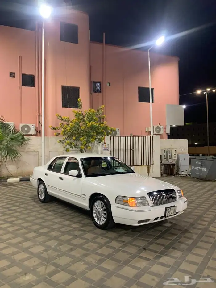 فورد ماركيز 2010 0