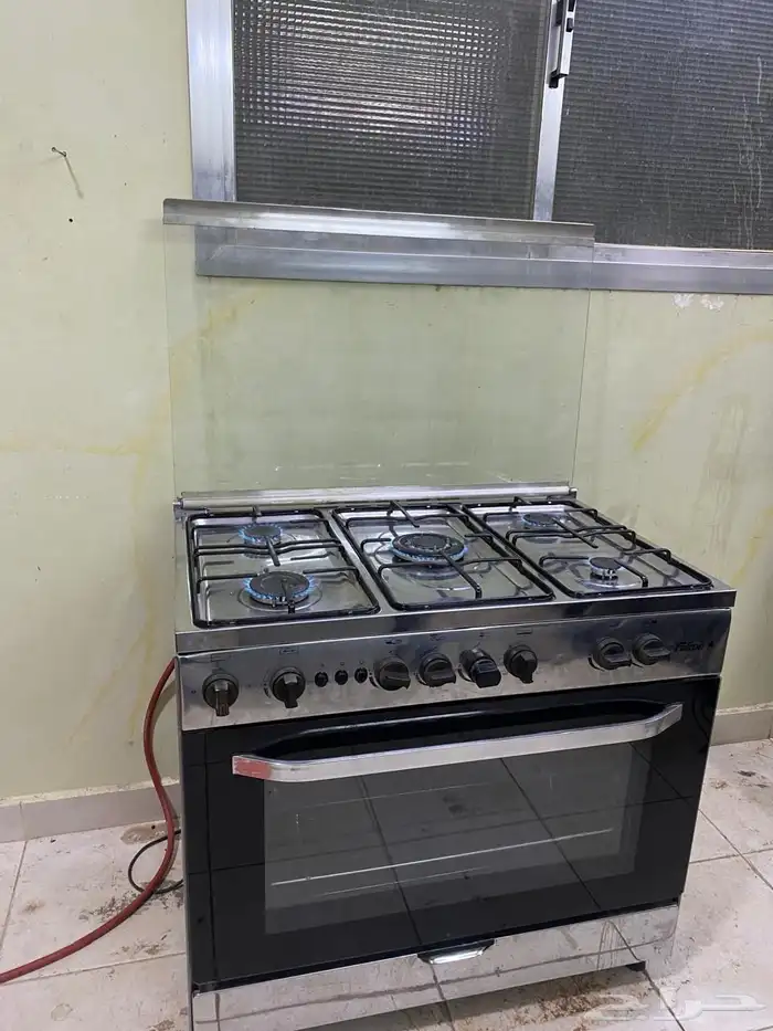 فرن نظيف شغال كامل 2