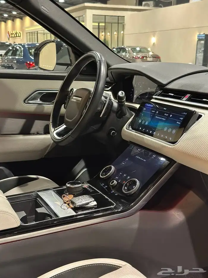 رنج روفر ( فيلار ) P380 2020 فل كامل . رصد الفخامة 16