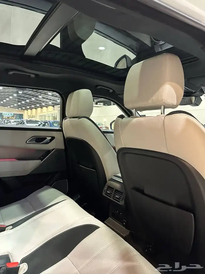 رنج روفر ( فيلار ) P380 2020 فل كامل . رصد الفخامة 29