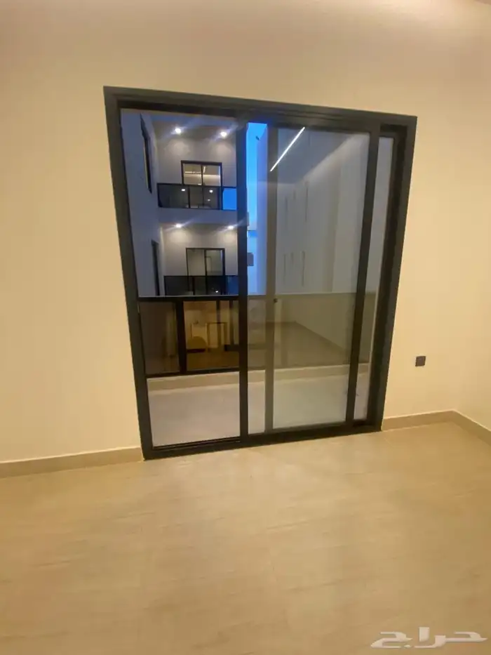 شقق للبيع في حي الامير محمد بن سعود 4