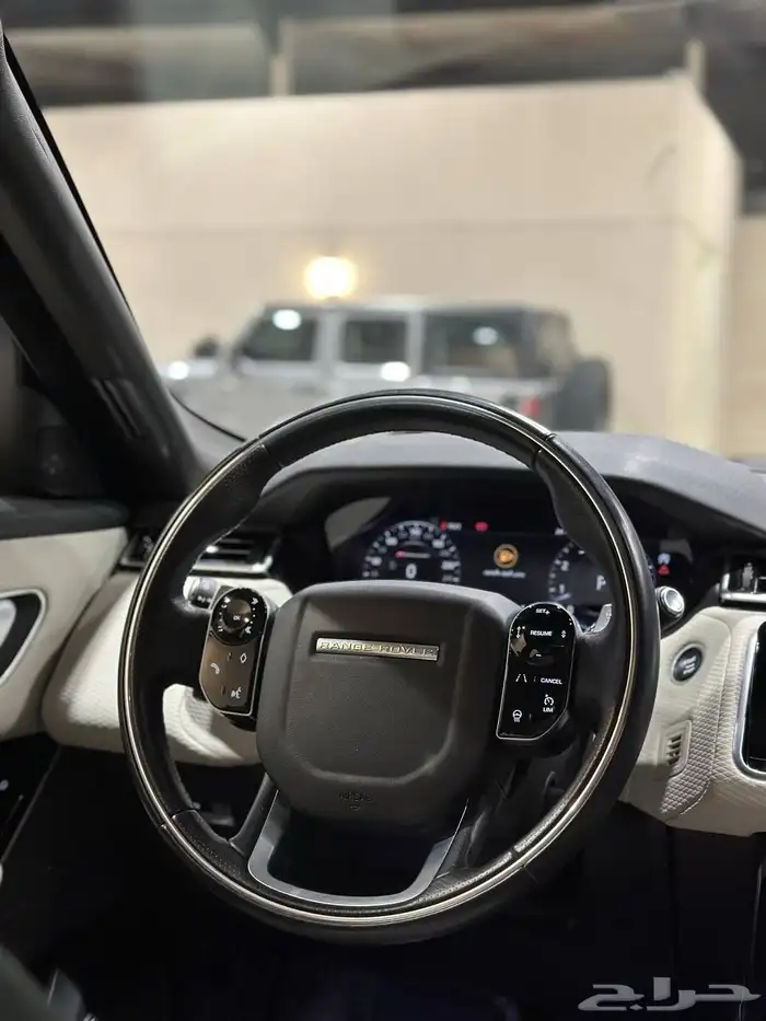 رنج روفر ( فيلار ) P380 2020 فل كامل . رصد الفخامة 13