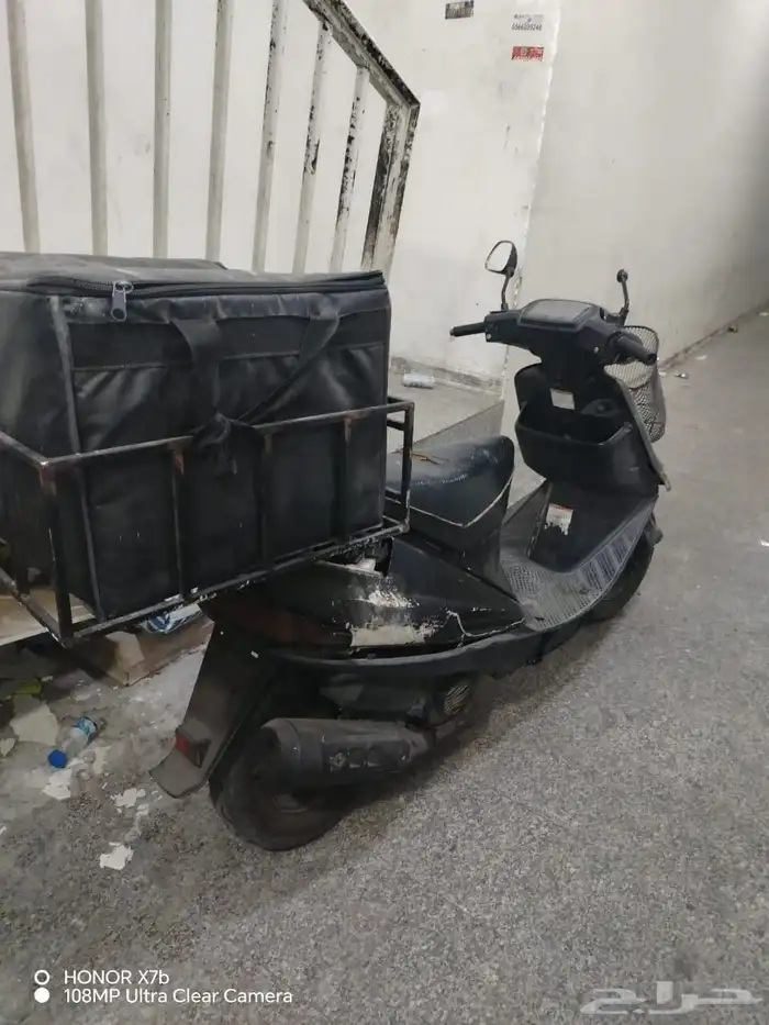 دباب سوزوكي بطه مع الصندوق 0