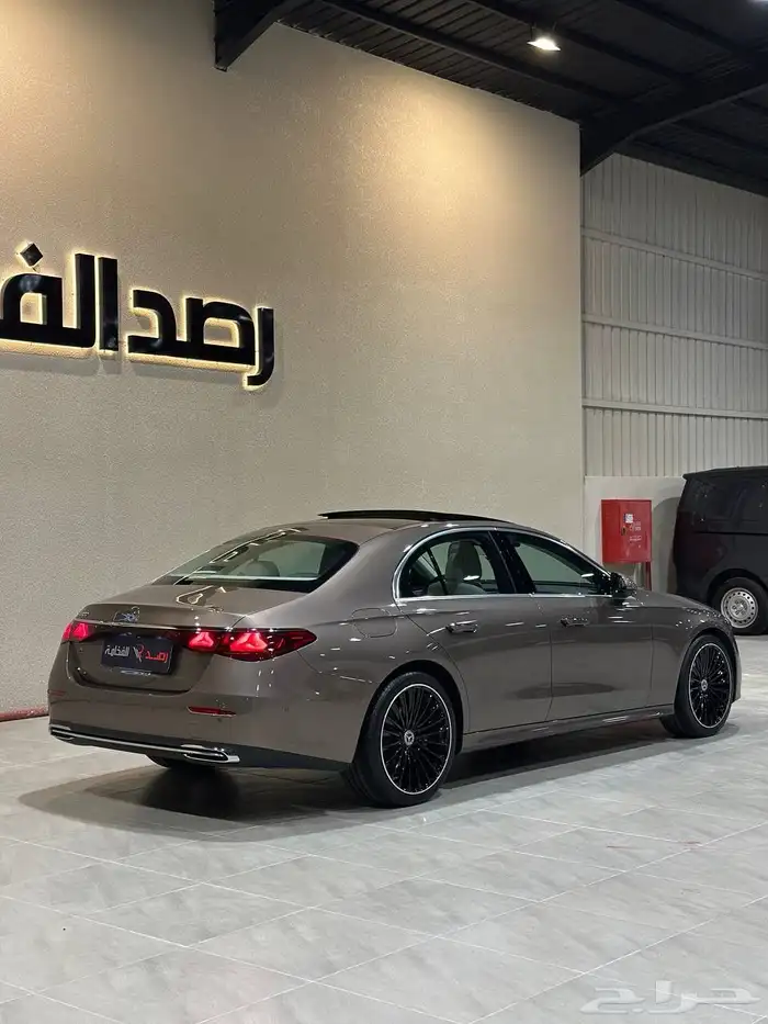 مرسيدس E200 2024 فل كامل . رصد الفخامة 10