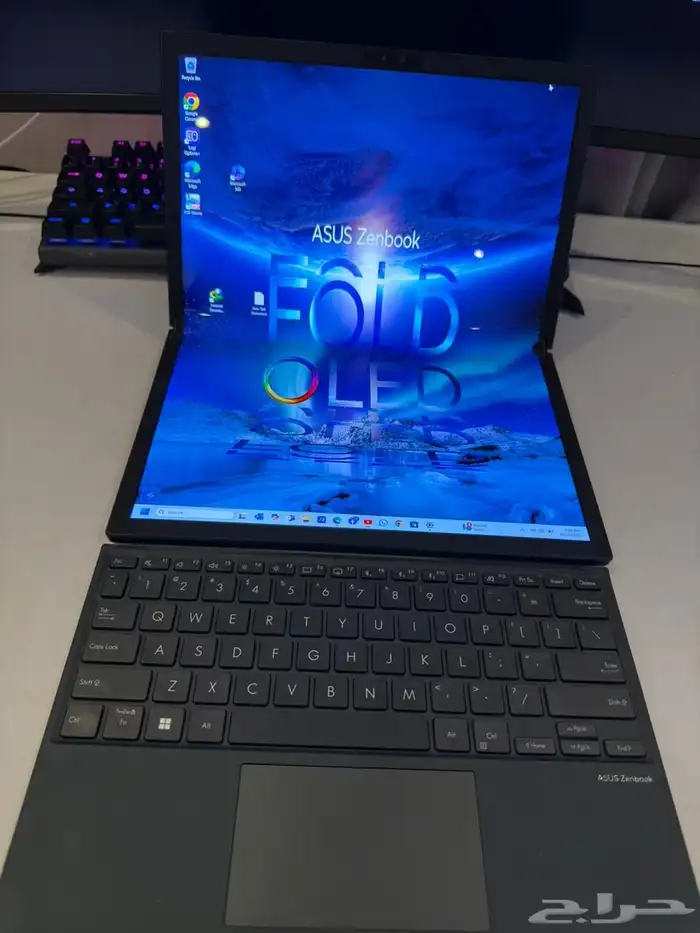 asus fold laptop (foldable) with box - urgent sale 6