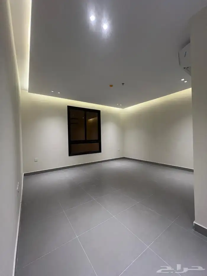 للإيجار شقه في حي الشبيلي مكيفات راكبه ومطبخ 9