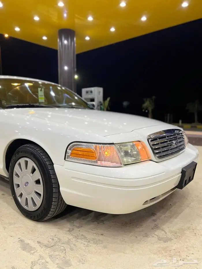 فورد بوليسي فدرالي 2007 مخزن ماشي 56 الف فقط شرط 6