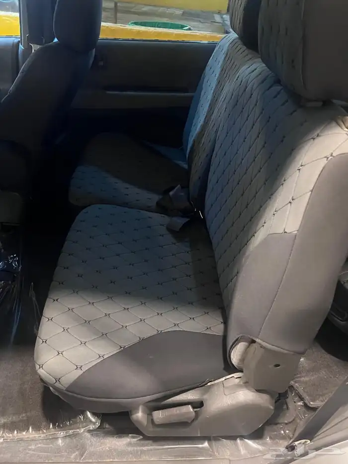 سيارة ميتسوبيشي 4