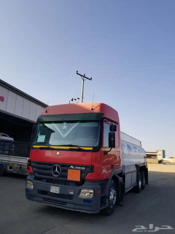 وايت اكتروس مديل 2004 نظيف 0