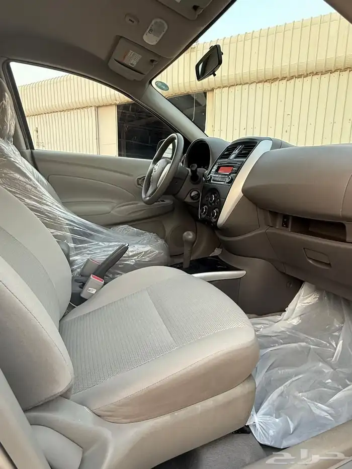 نيسان صني 10