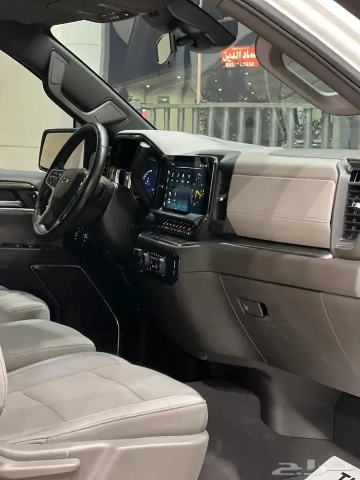 شيفروليه سيلفرادو موديل 2023 9