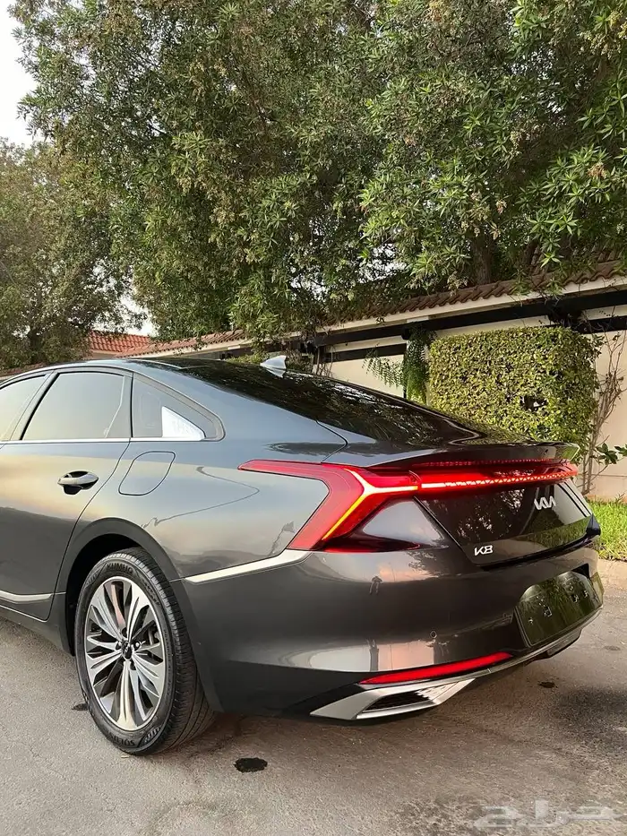 كيا كي 8 7