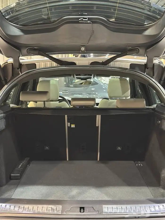 رنج روفر ( فيلار ) P380 2020 فل كامل . رصد الفخامة 31