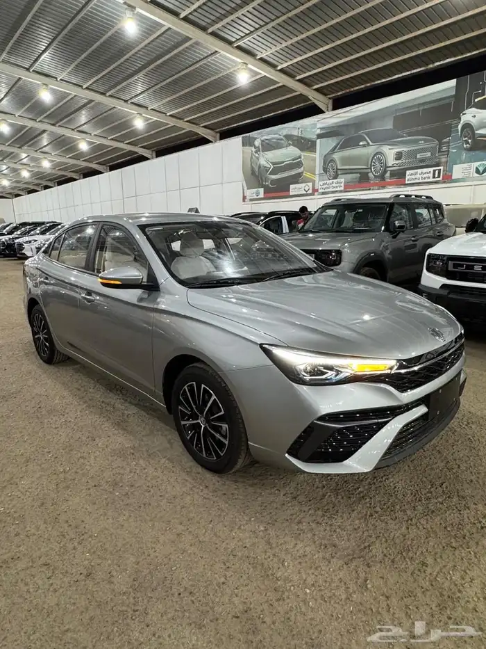 ام جى 5 ستاندر الشكل الجديد 2025 كاش واقساط 1