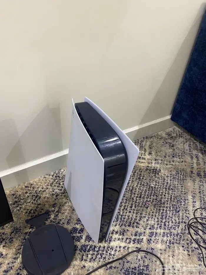 سوني 5 شبة جديد   شاشة 120 هرتز ايسر HDR 1