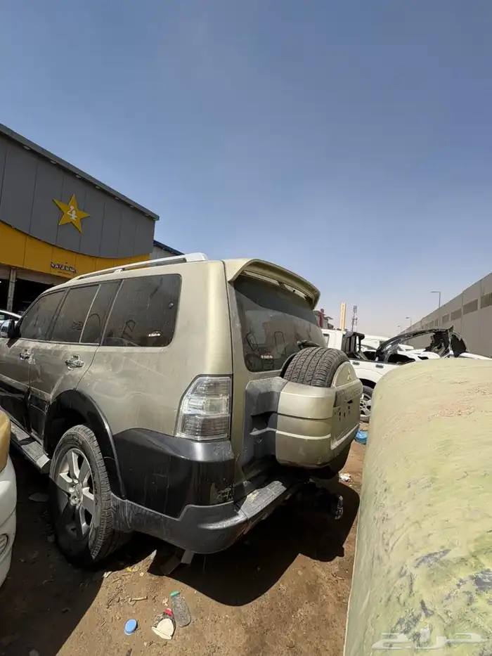 جيب باجيرو موديل 2007 البيع تشليح 4