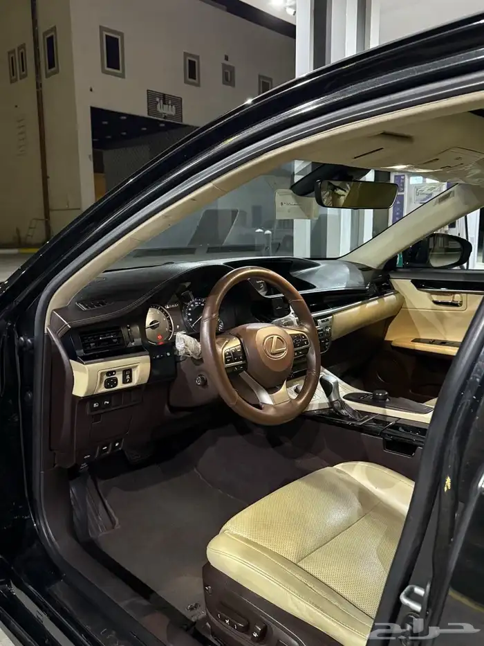 لكزس ES 2017 11