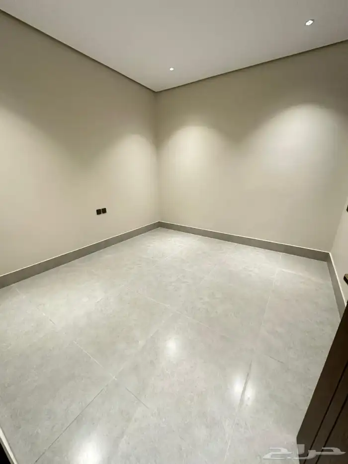 شقة ارضية بحي الاخضر للبيع ( تبوك ) 5