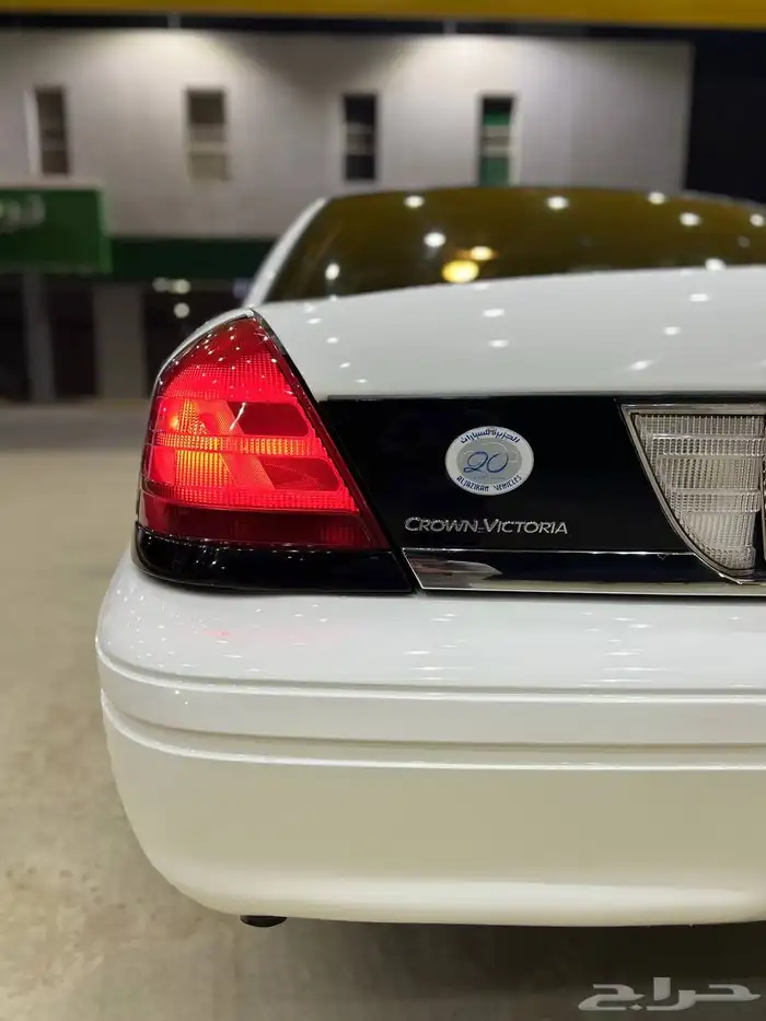 فورد بوليسي فدرالي 2007 مخزن ماشي 56 الف فقط شرط 21