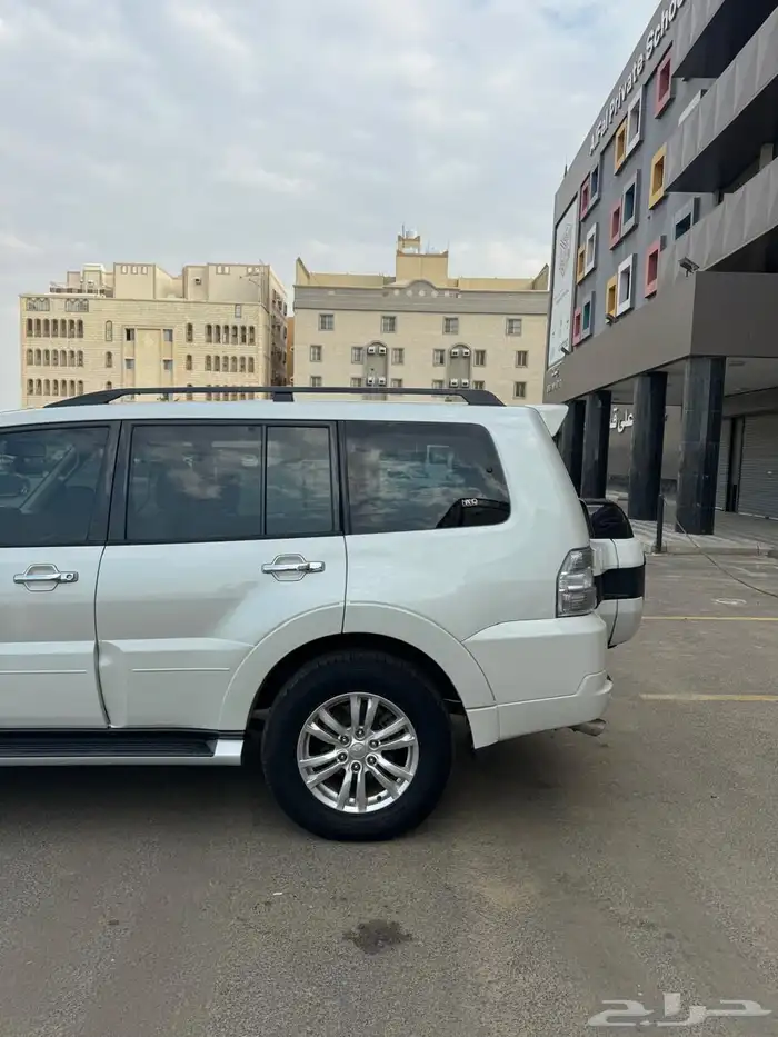 باجيرو 2017 فل كامل 3800 6