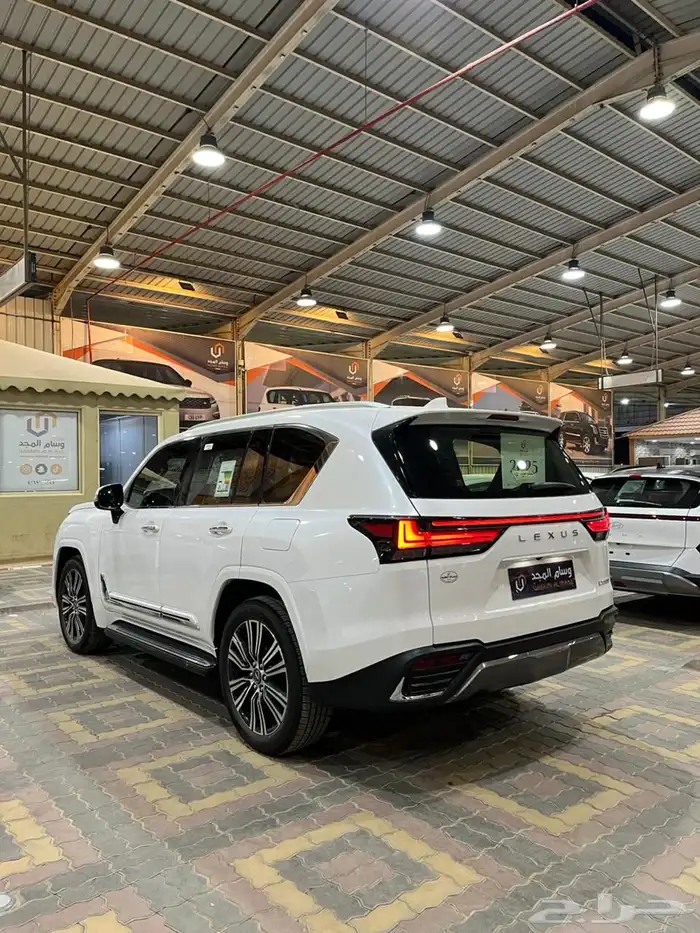 لكزس LX600 فئة الBB موديل 2025 السعر شامل 534800 5