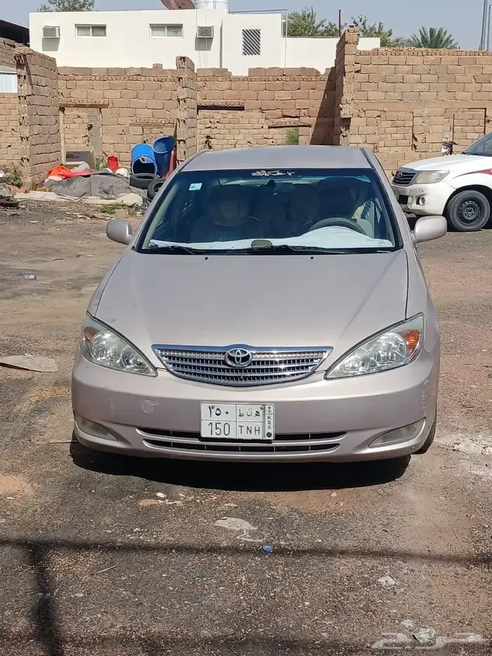 كامري 2004 عليه لوحه مميزه 0