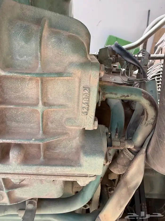 مكينة فولفو نظيفة جدا جدا وعلي شرط 1