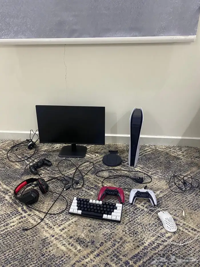 سوني 5 شبة جديد   شاشة 120 هرتز ايسر HDR 0