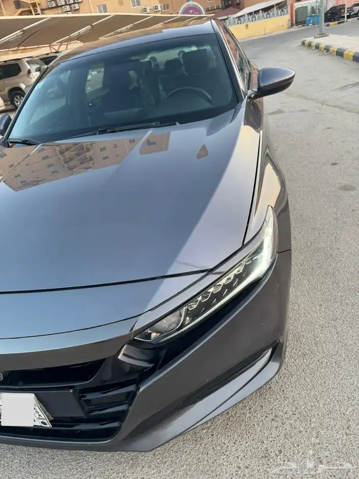 اكورد 2018 سبورت نظيفة للبيع 23