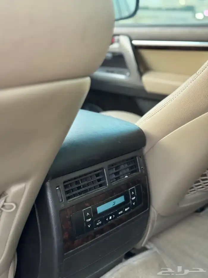 جيب لاند كروزر 2010 4