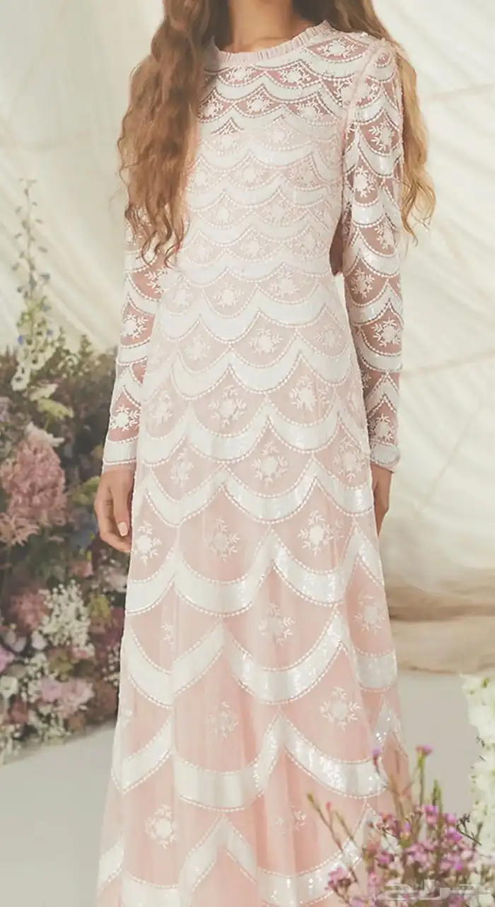 فستان نيدل اند ثريد وردي 1