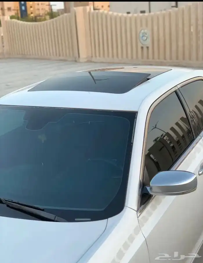 للبيع كرايسلر C300 2012 نظيف جدا 19